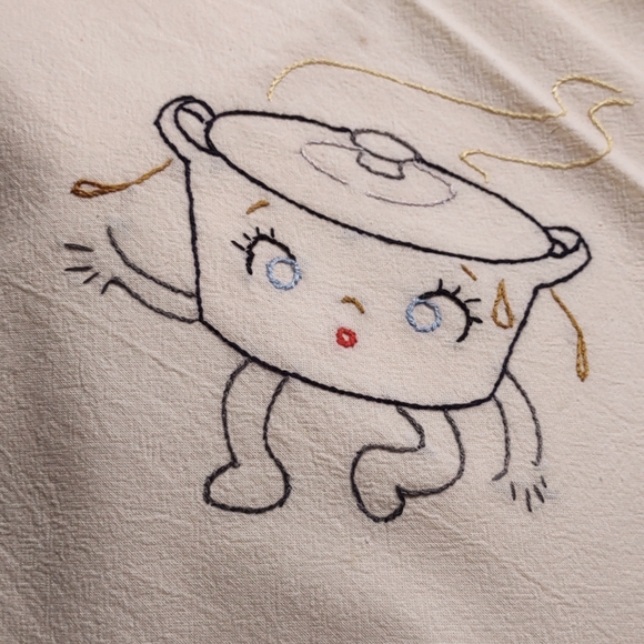 Vintage Hand Embroidered Dish Towels - Set of 7 - Picture 2 of 8